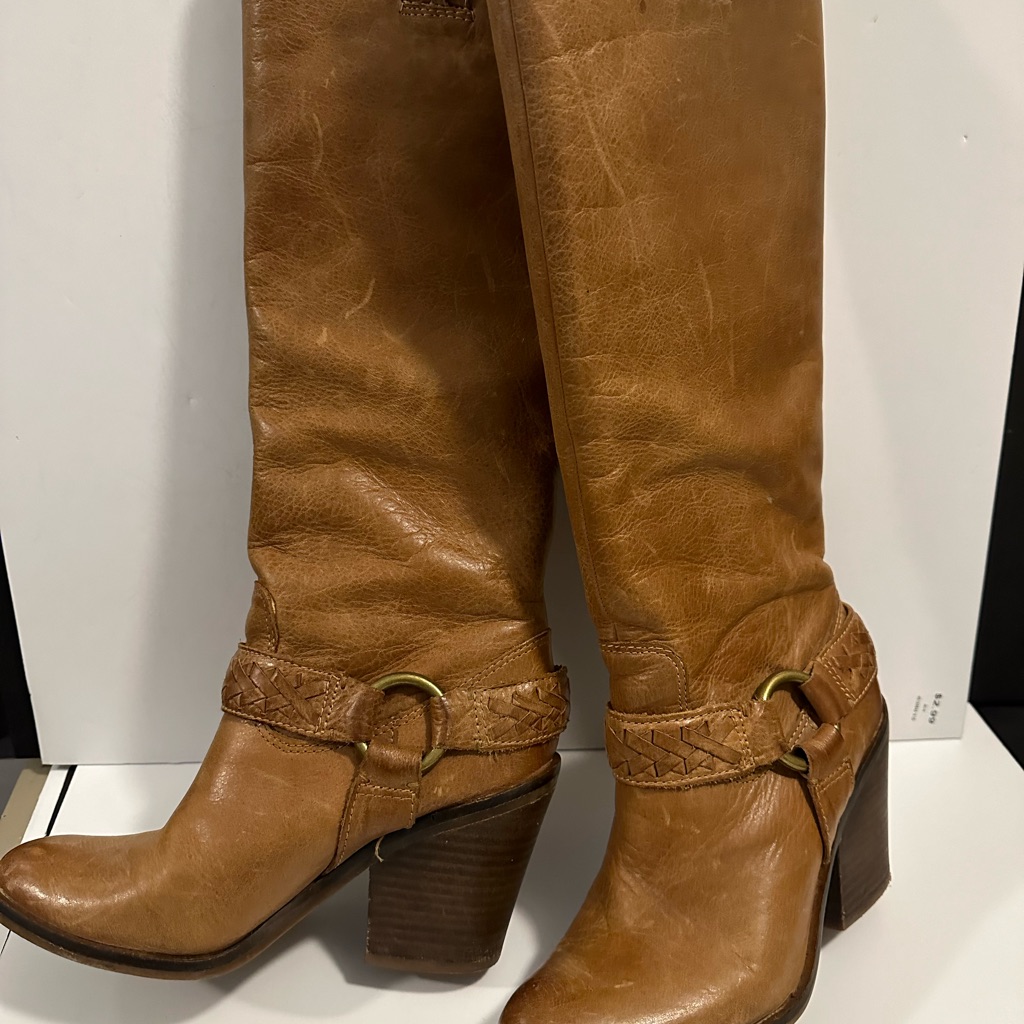 Lucky Brand Size 6 Boots